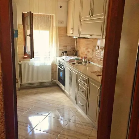 Luxury 4 Apartman *
